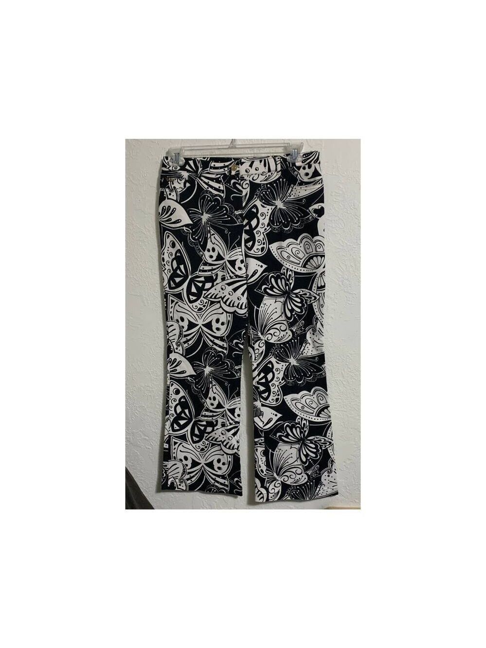 St. John Sport Marie gray butterfly Pants 10 Capri